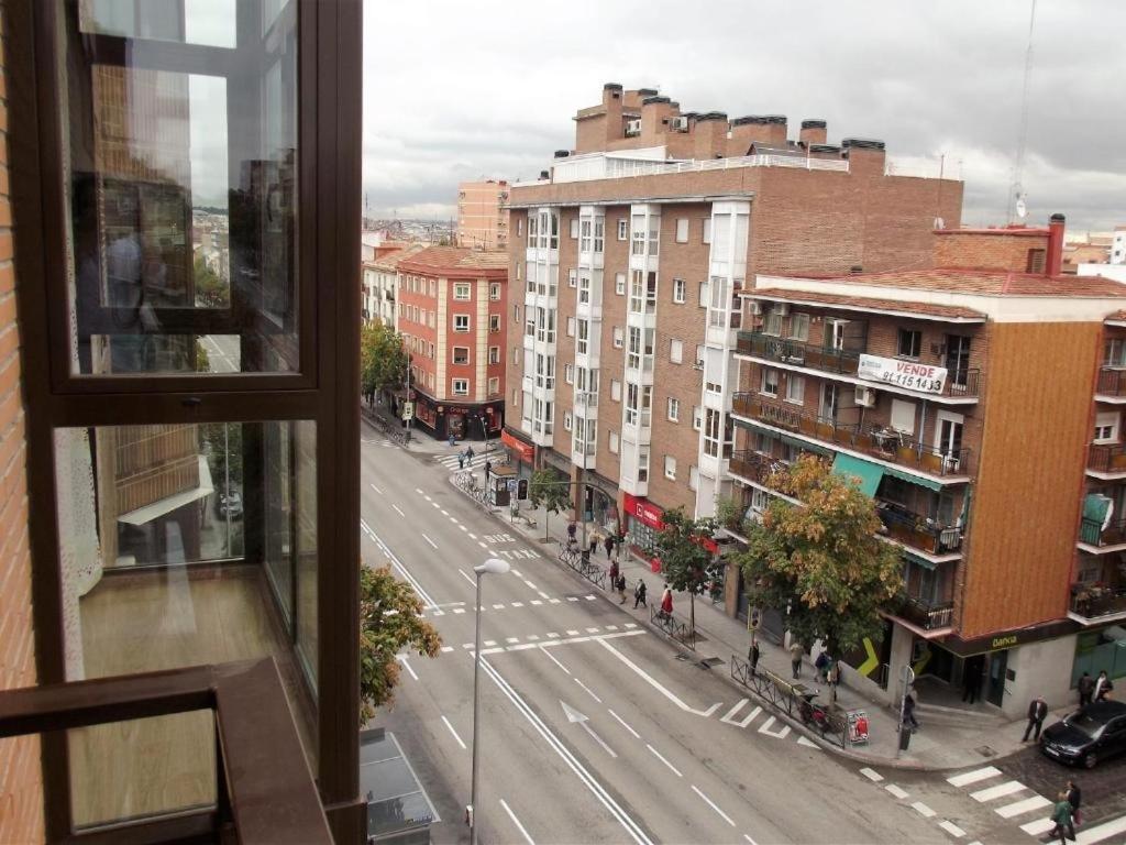 مدريد Apartamentos Urgel المظهر الخارجي الصورة